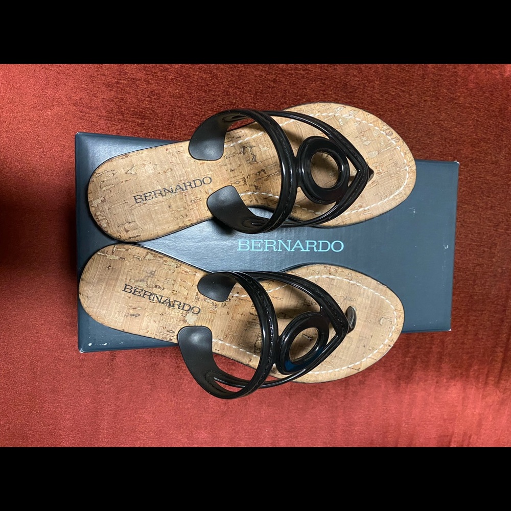 Bernardo sandals